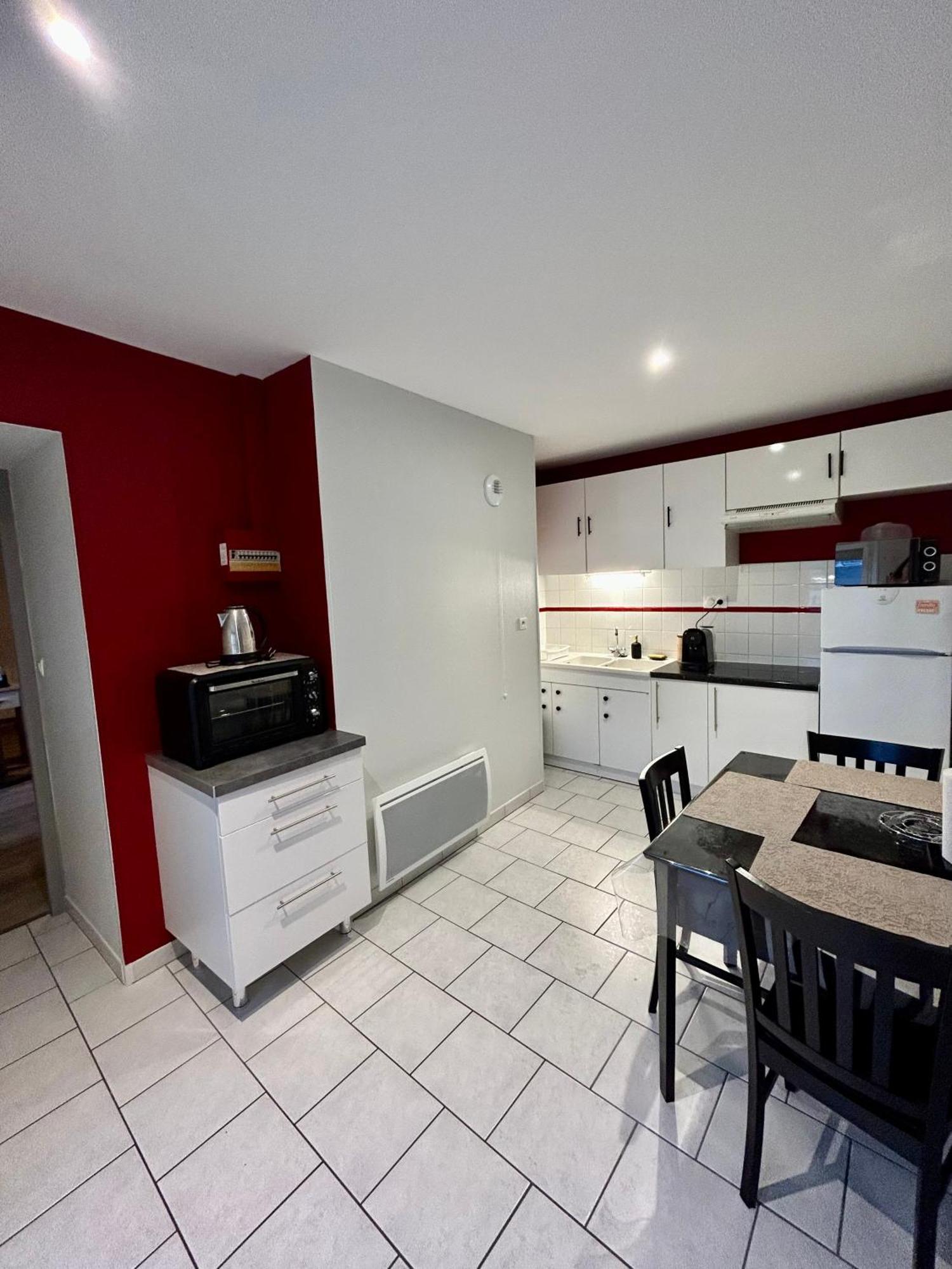 Charmant Studio De 50 M2 Шомон Екстер'єр фото